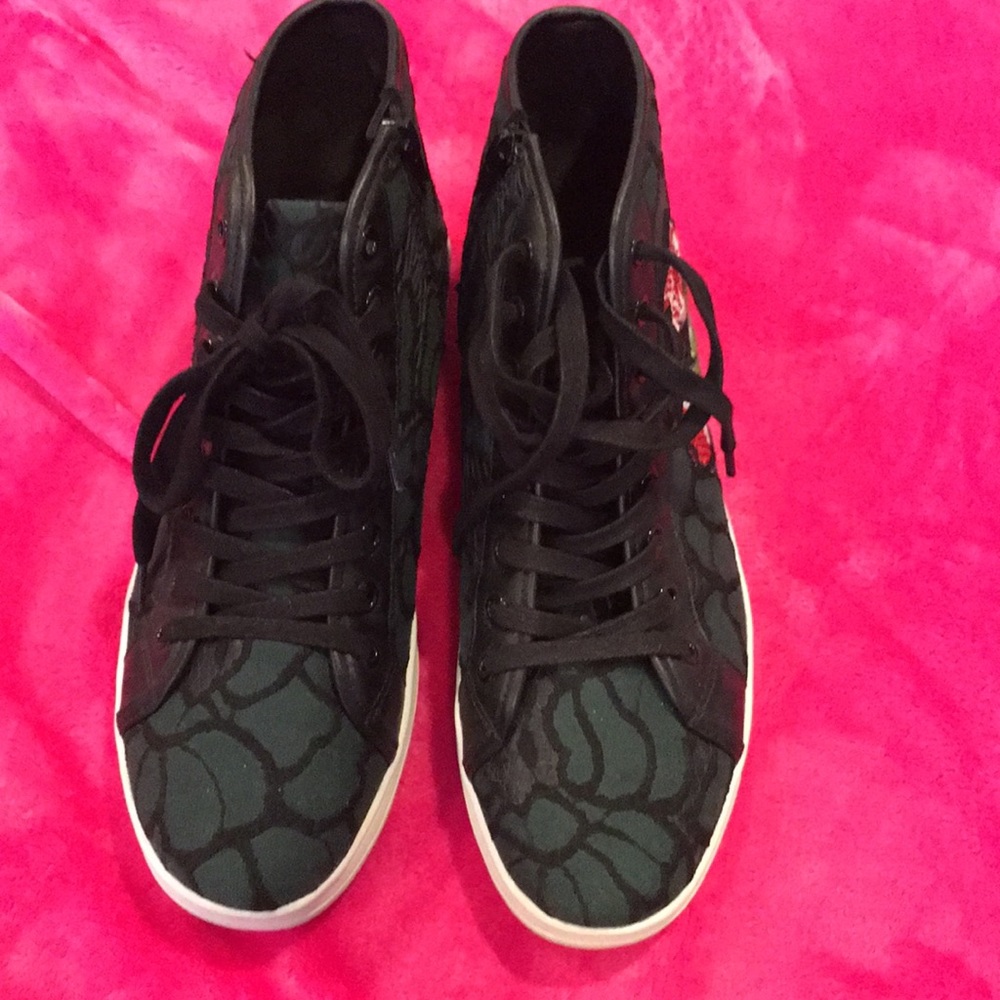 Steve Madden